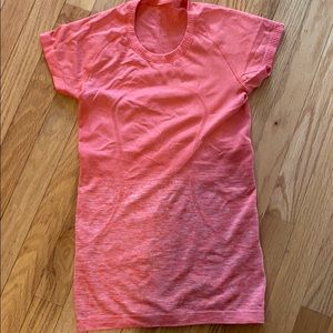 Lululemon shirt